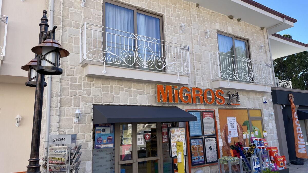 alaçatı taşı